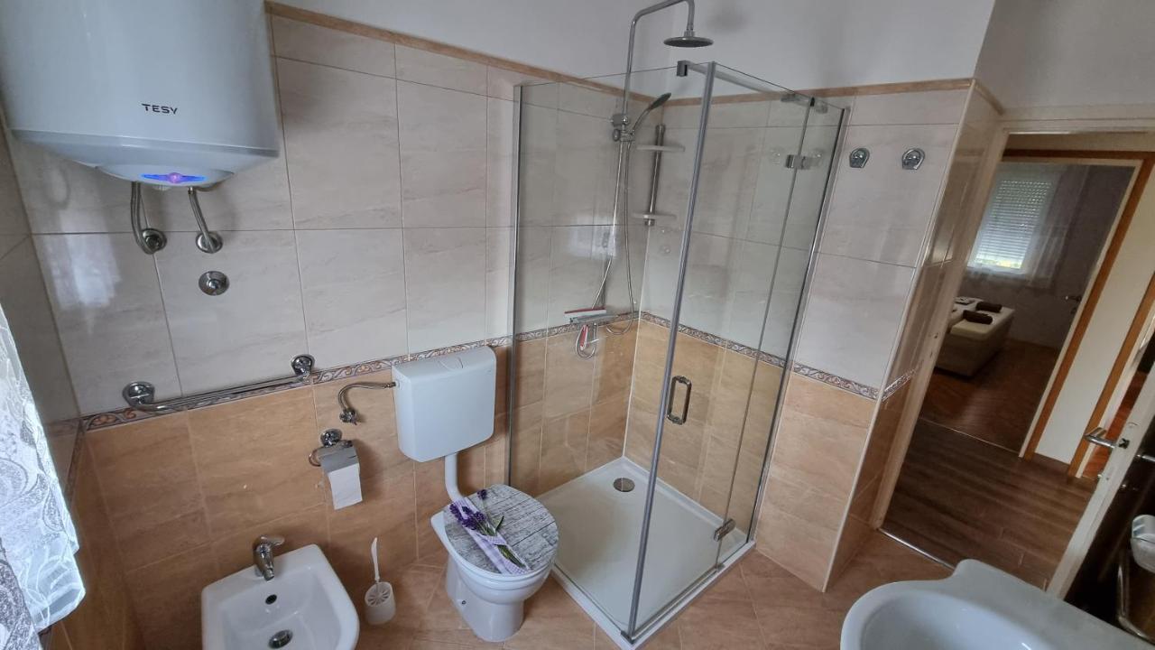 Apartman Ori Umag Bagian luar foto