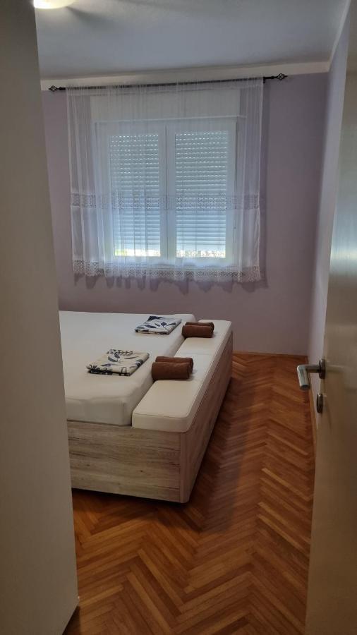 Apartman Ori Umag Bagian luar foto